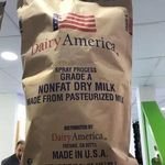 Bulk 25kg Bags American Instant Full Cream Milk/Whole Milk Powder/ Wholesale Organic Powdered Milk Bulk Packaging